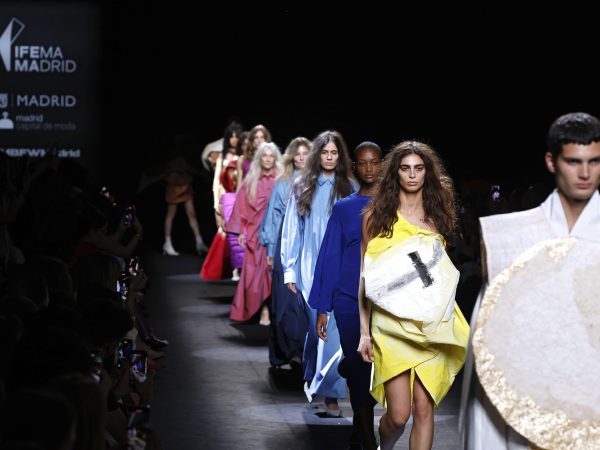 IMG_IFEMA-MADRID_MBFWMadrid-1-scaled-1-rhrz9k2a98qw6v9vjy0jtfarrppeeviikox1b1wsyc (1)